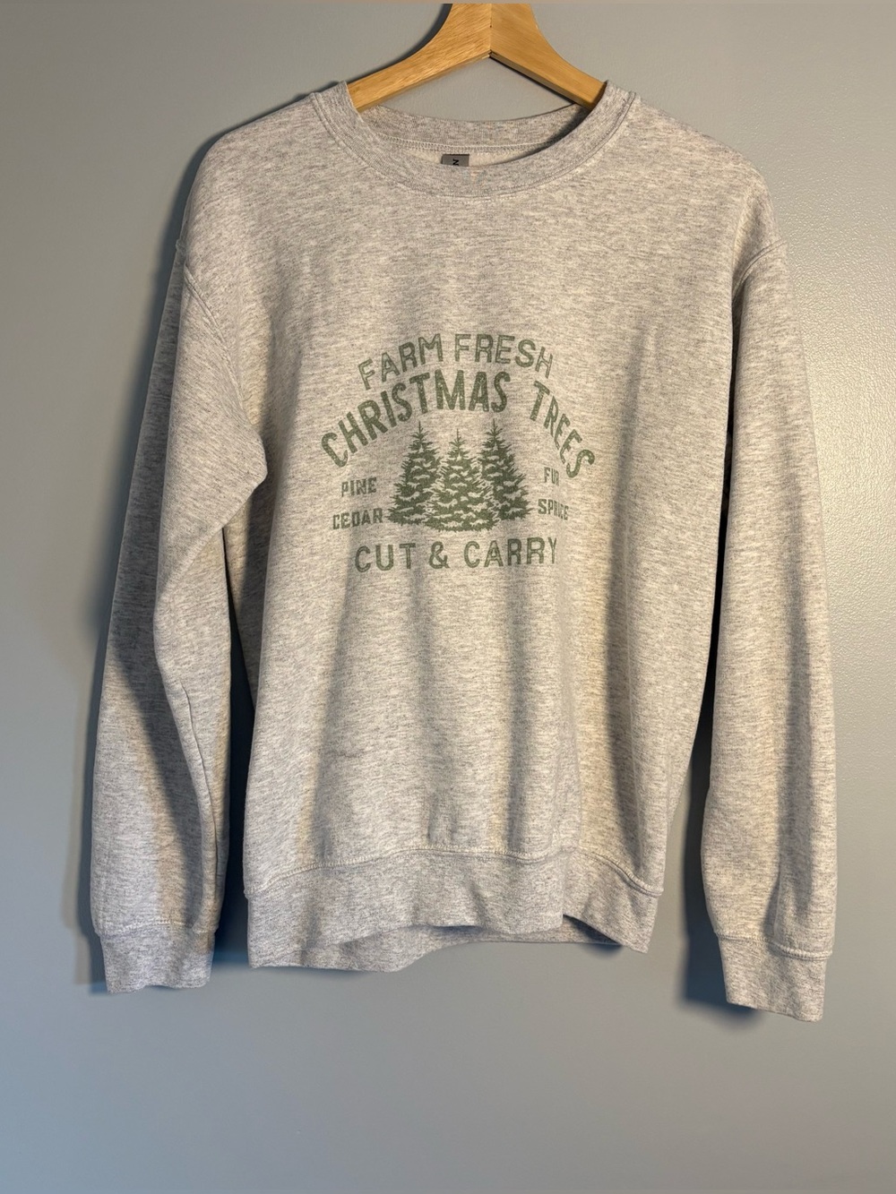 Grey Christmas sweatshirt size Small